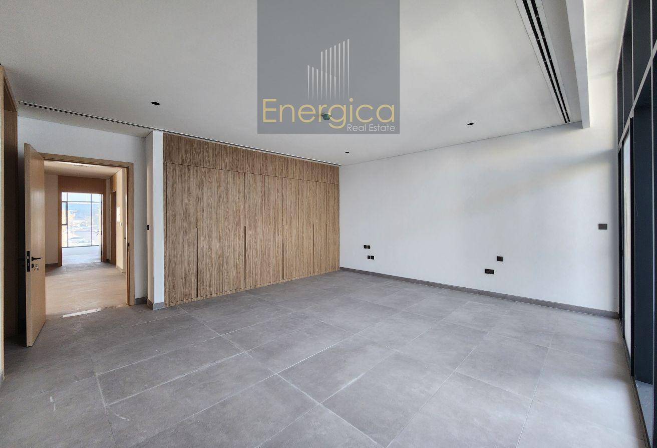 Contemporary 4BR Villa| Brand New | Private Garde photo 22