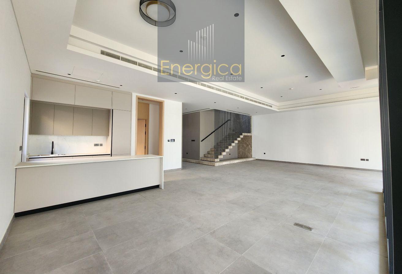 Contemporary 4BR Villa| Brand New | Private Garde photo 4