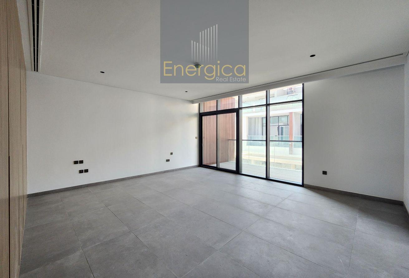 Contemporary 4BR Villa| Brand New | Private Garde photo 16