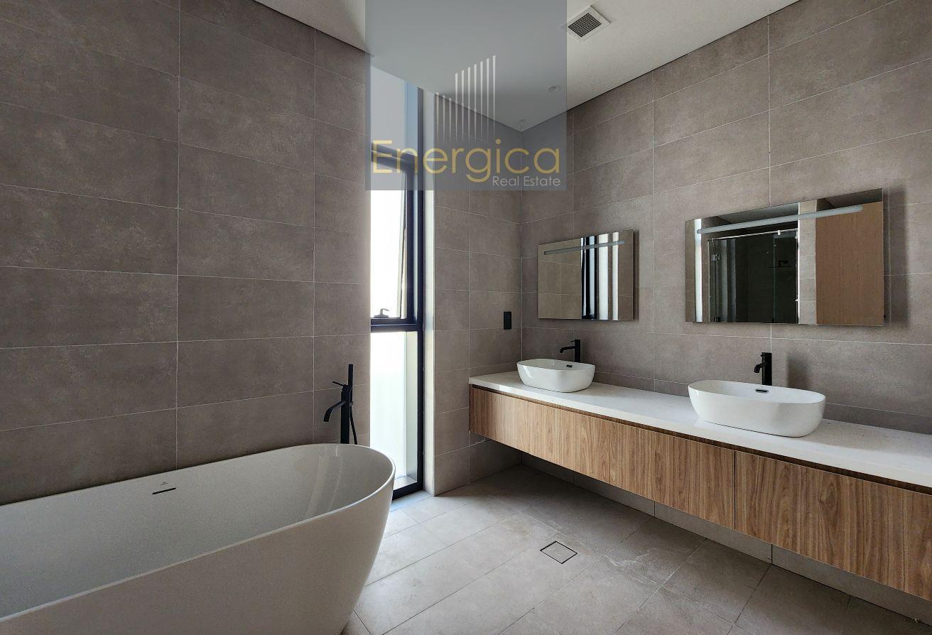 Contemporary 4BR Villa| Brand New | Private Garde photo 19
