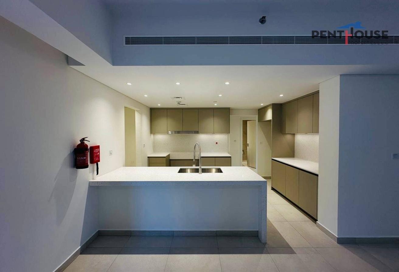 Pool View | Spacious 4bed + Maid | Big Layout photo 5