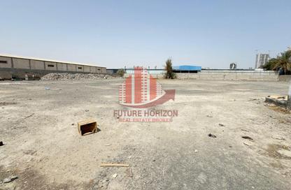 Land - Studio for rent in Ras Al Khor - Dubai