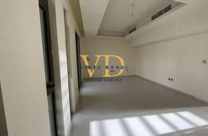 Townhouse - 3 Bedrooms - 5 Bathrooms for sale in Zinnia - The Roots DAMAC Hills 2 - Damac Hills 2 - Dubai