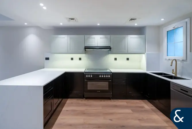 167003642 - Property Image 3