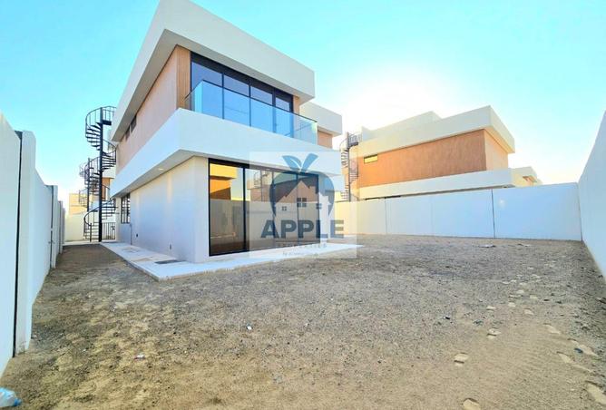 65173329 - Property Image 2