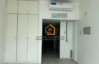 Apartment - Studio - 1 Bathroom for rent in Al Mujarrah - Al Sharq - Sharjah Apartment - Studio - 1 Bathroom for rent in Al Mujarrah - Al Sharq - Sharjah