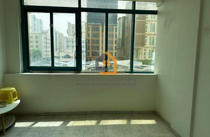 Apartment - Studio - 1 Bathroom for rent in Al Mujarrah - Al Sharq - Sharjah Apartment - Studio - 1 Bathroom for rent in Al Mujarrah - Al Sharq - Sharjah
