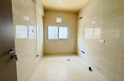 Apartment - 3 - 2 for rent in Al Mareija - Al Gharb - Sharjah Apartment - 3 - 2 for rent in Al Mareija - Al Gharb - Sharjah