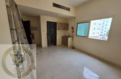 Apartment - Studio - 1 Bathroom for rent in Al Nabba - Sharjah