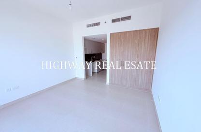 Apartment - Studio - 1 for rent in Jawaher Residences - Maryam Island - Al Khan - Sharjah Apartment - Studio - 1 for rent in Jawaher Residences - Maryam Island - Al Khan - Sharjah