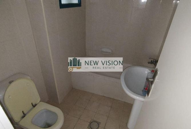 68283957 - Property Image 3