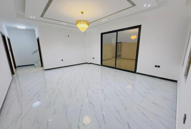 105535829 - Property Image 2