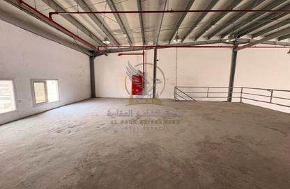 Warehouse - Studio - 1 Bathroom for rent in Al Sajaa S - Al Sajaa - Sharjah