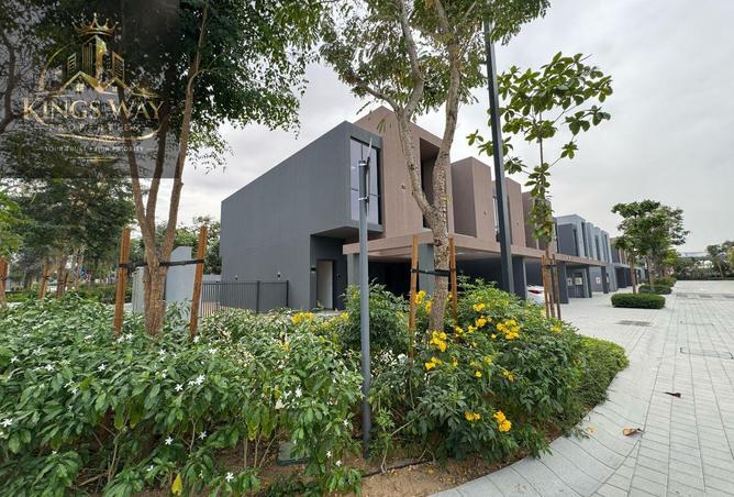 70302205 - Property Image 2