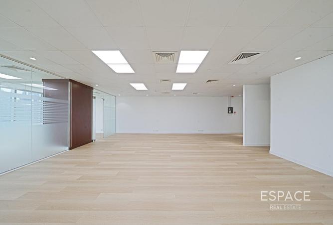 97383627 - Property Image 3