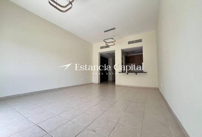 92270648 - Property Main Image