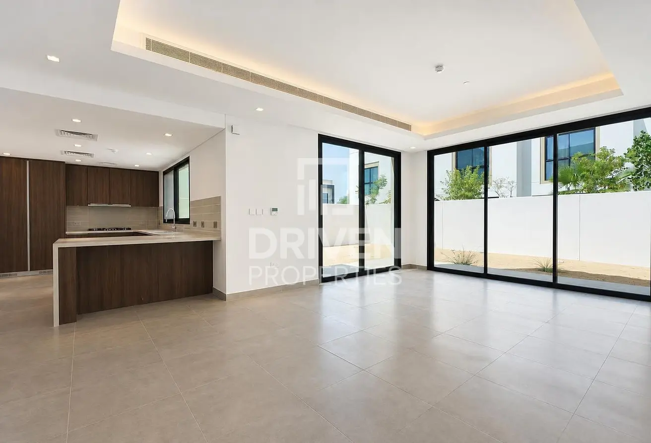 150018276 - Property Main Image