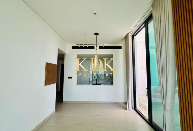 82802319 - صورة العقار 2