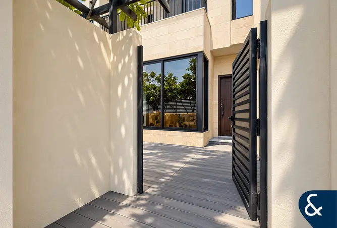 165072203 - Property Image 2