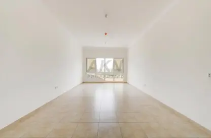 Apartment - 2 Bedrooms - 1 Bathroom for rent in West 2 - Canal Residence - Dubai Sports City - Dubai