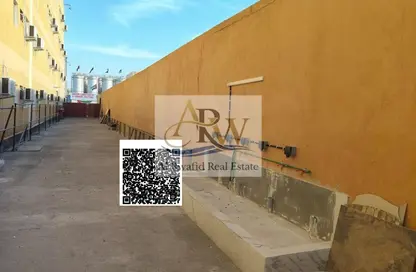 Labor Camp - Studio - 7+ Bathrooms for rent in Al Sajaa S - Al Sajaa - Sharjah
