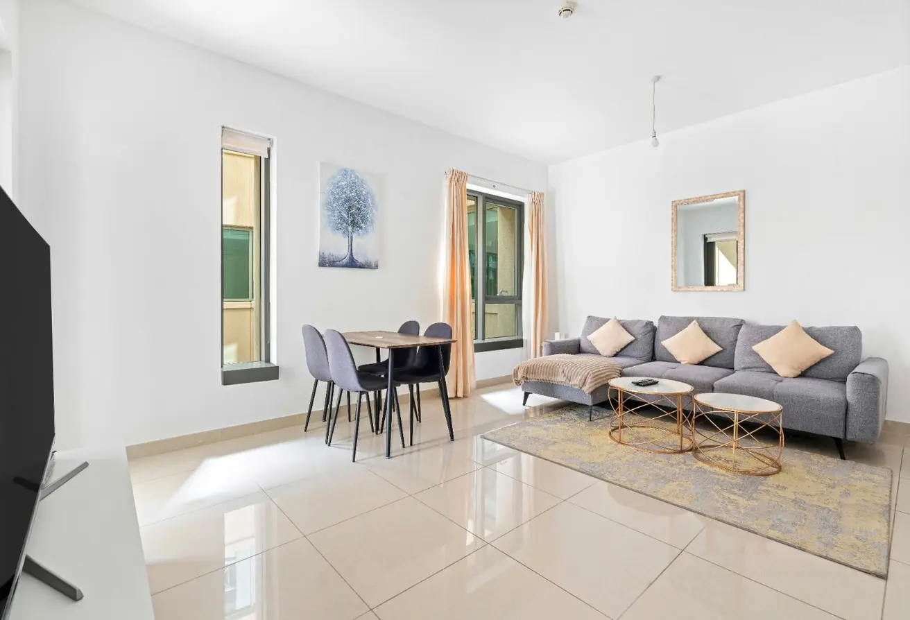 152851647 - Property Main Image