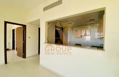 Apartment - 1 - 2 for rent in Building Y03 - England Cluster - International City - Dubai