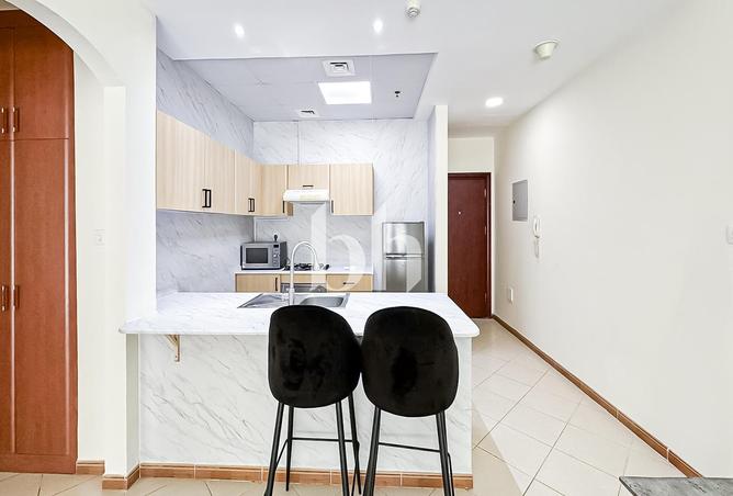 71112348 - Property Image 2