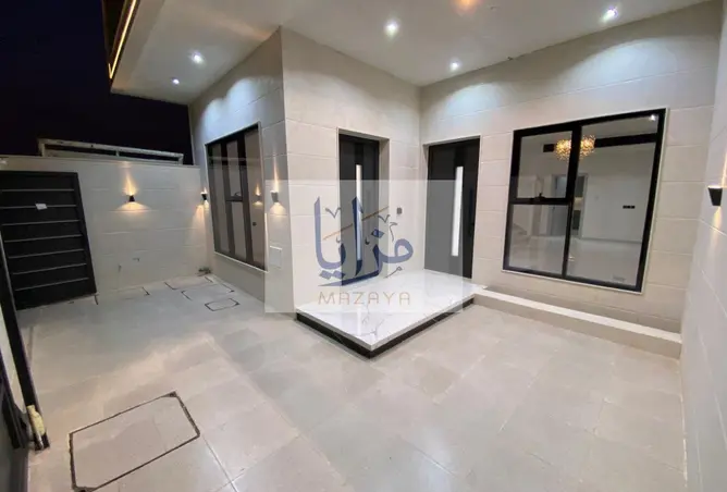 154595111 - Property Image 2