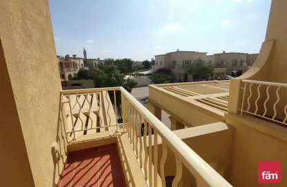 تاون هاوس - 2 غرف نوم - 3 حمامات للبيع في الينابيع 8 - الينابيع - دبي