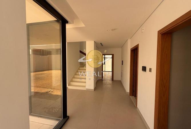 97819737 - Property Image 3