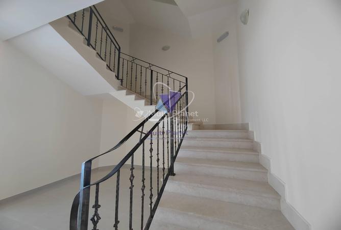 136075483 - Property Image 3