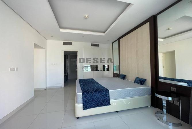 Fully Furnished | Big Layout | Prime Location photo 2