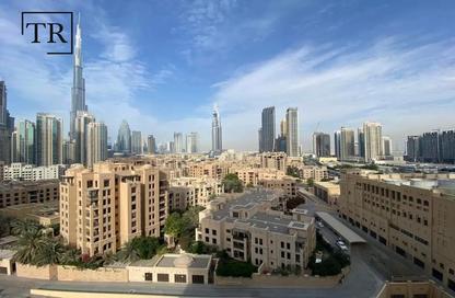 Apartment - 2 Bedrooms - 3 Bathrooms for rent in Bellevue Tower 1 - Bellevue Towers - Downtown Dubai - Dubai