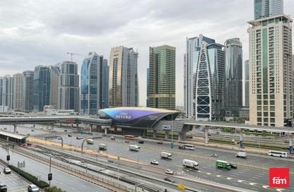 Apartment - 1 Bedroom - 2 Bathrooms for rent in Dream Tower 1 - Dream Towers - Dubai Marina - Dubai