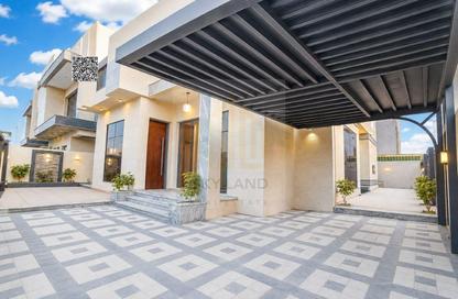 Villa - 5 - 7 for sale in Al Zaheya Gardens - Al Zahya - Ajman