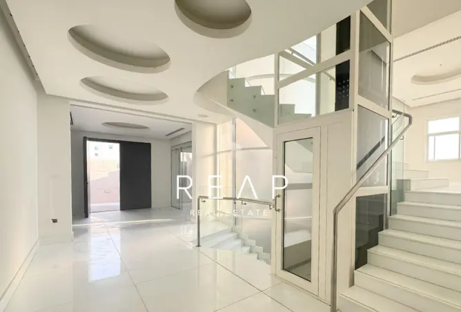 114166280 - Property Image 3