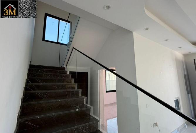 74258469 - Property Image 3