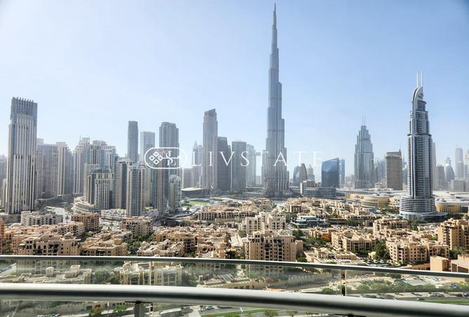 Burj view | Downtown Luxury | Spacious layout photo 2