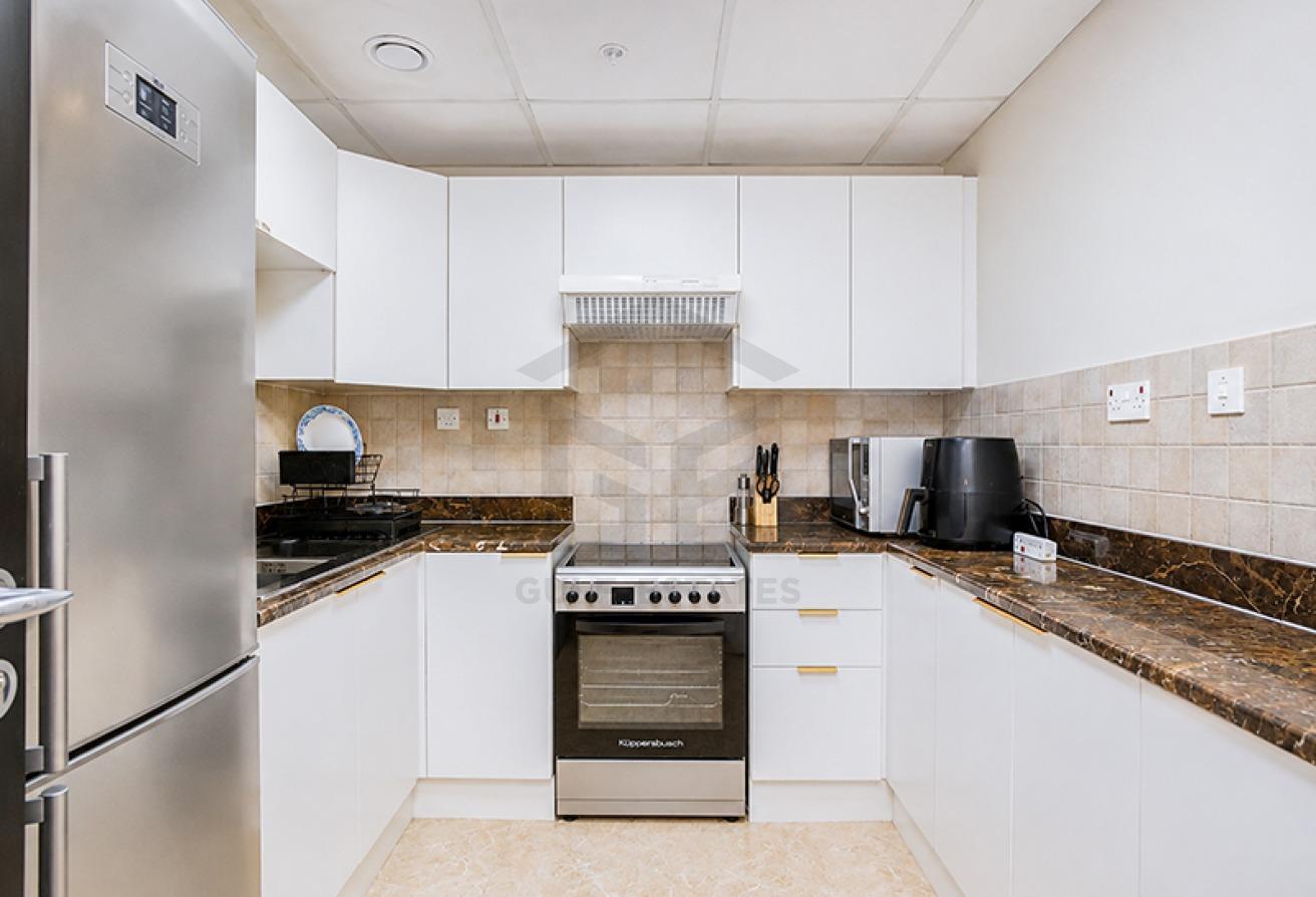 Fully Furnished | City & Partial Sea View | Vacant photo 9