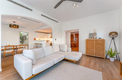 Villa - 2 - 3 for sale in Arabian Villas - District 8 - Jumeirah Village Triangle - Dubai
