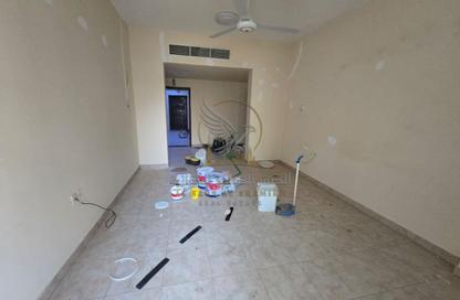 Apartment - 1 Bedroom - 1 Bathroom for rent in Bu Tina - Al Sharq - Sharjah