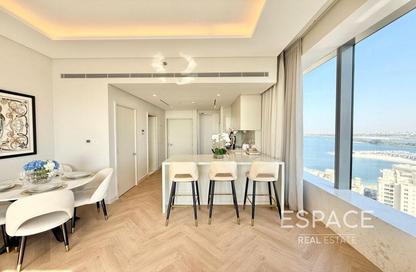 Apartment - 1 Bedroom - 2 Bathrooms for sale in The Palm Tower - Palm Jumeirah - Dubai