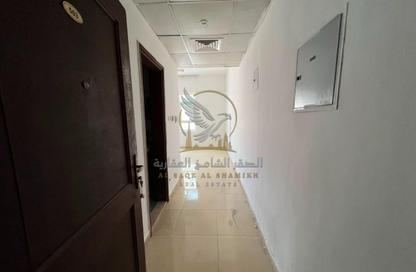 Apartment - Studio - 1 Bathroom for rent in Al Qulaya'ah - Al Sharq - Sharjah Apartment - Studio - 1 Bathroom for rent in Al Qulaya'ah - Al Sharq - Sharjah