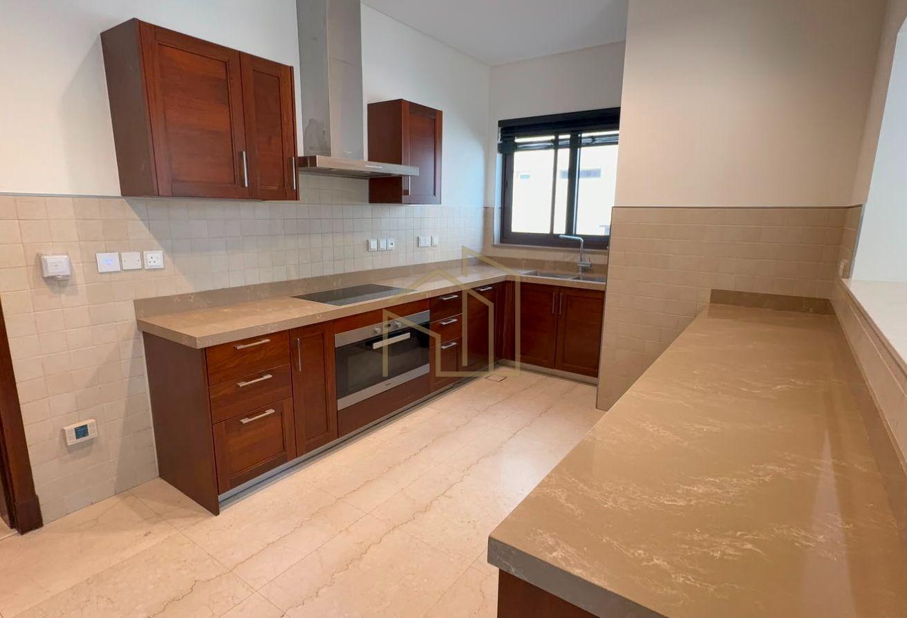 Vacant 4BR | Modern Arabic | Prime Internal photo 4
