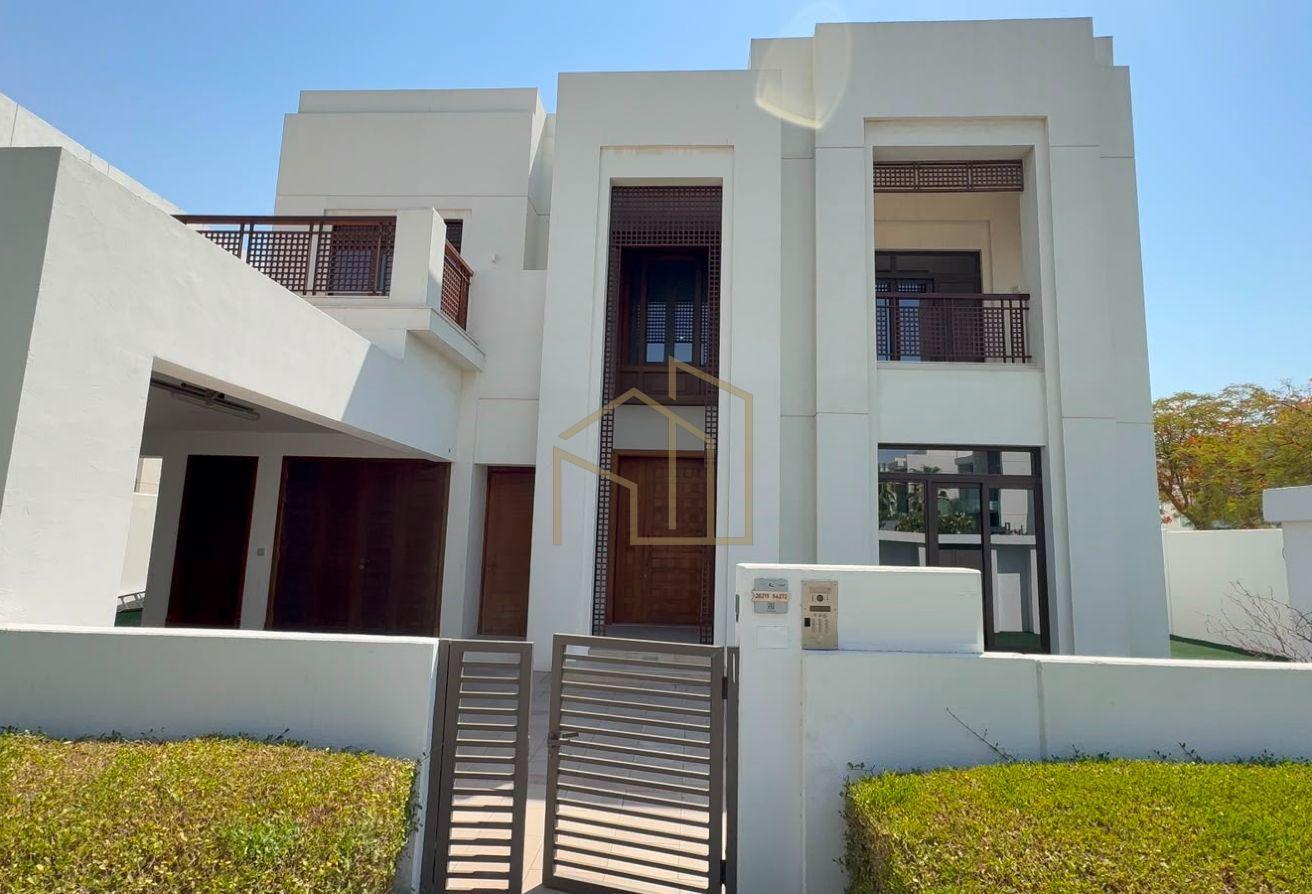 Vacant 4BR | Modern Arabic | Prime Internal photo 2