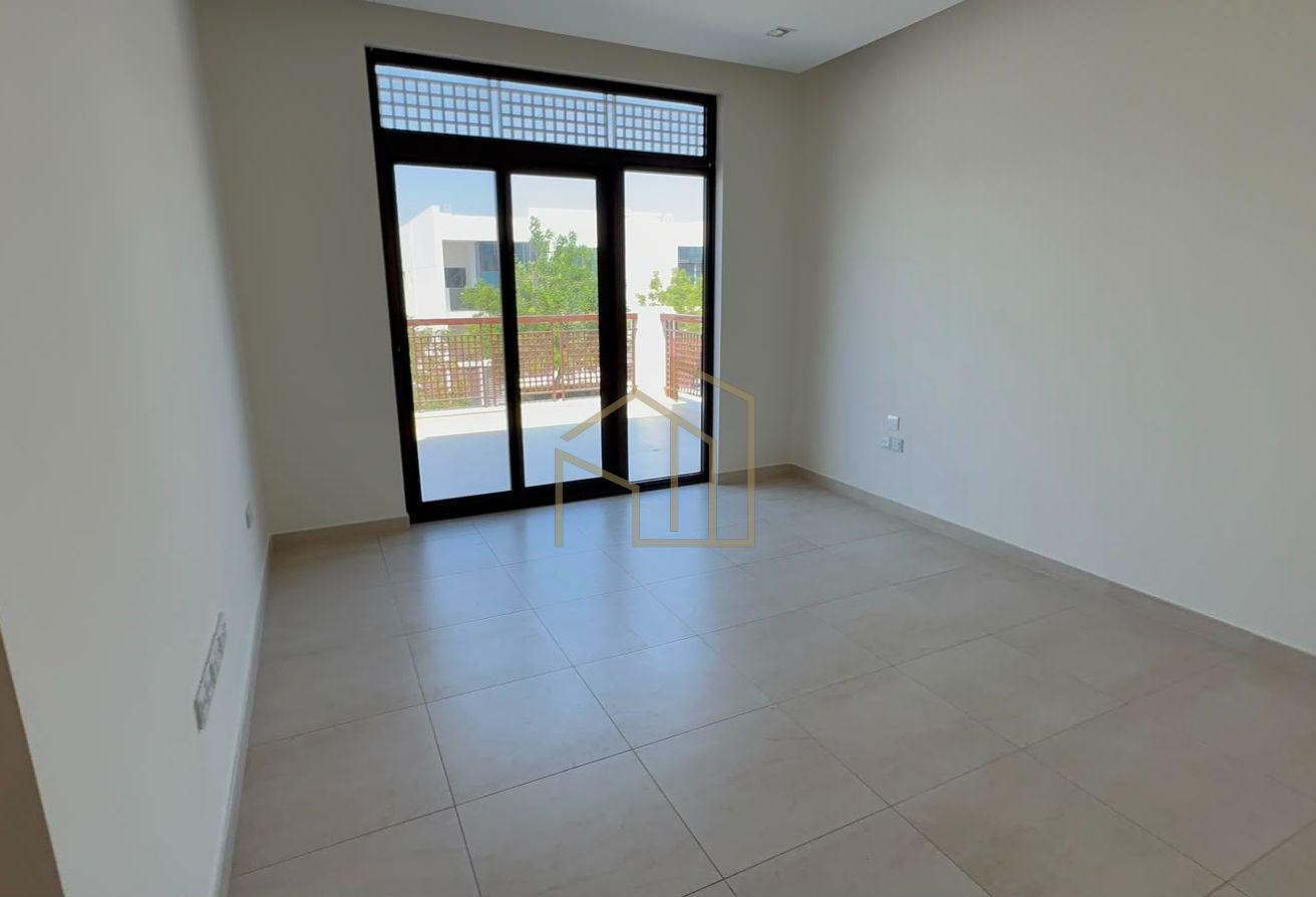 Vacant 4BR | Modern Arabic | Prime Internal photo 7