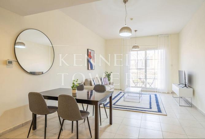 74231884 - Property Image 2