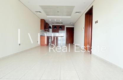 Apartment - 1 Bedroom - 2 Bathrooms for rent in Lake View Tower - JLT Cluster B - Jumeirah Lake Towers - Dubai Apartment - 1 Bedroom - 2 Bathrooms for rent in Lake View Tower - JLT Cluster B - Jumeirah Lake Towers - Dubai