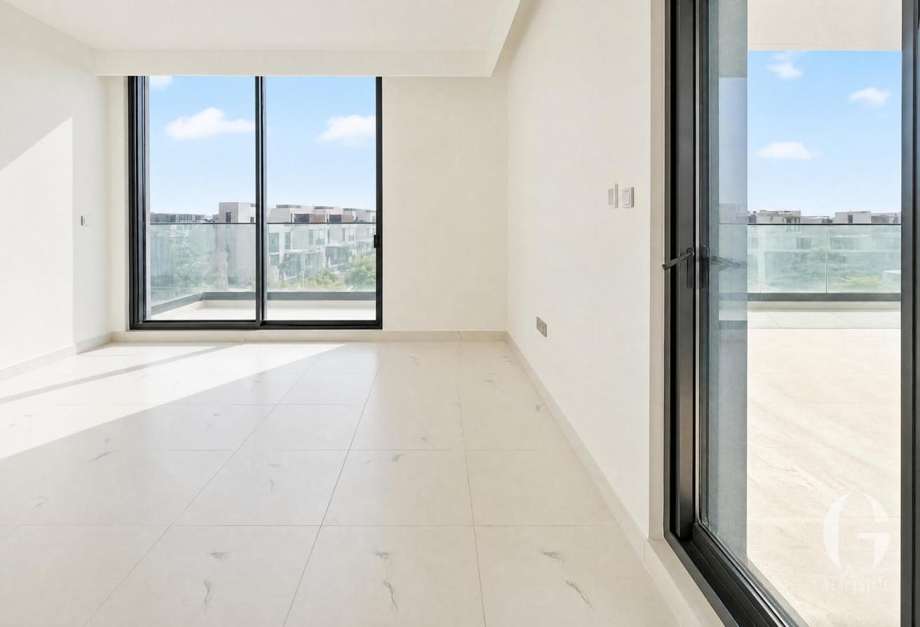 5BR | Park Backing | Prime Location | Luxurious photo 16
